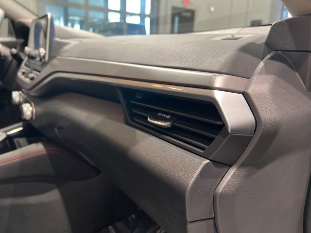 Used 2025 Nissan Altima 2.5 SR image 57