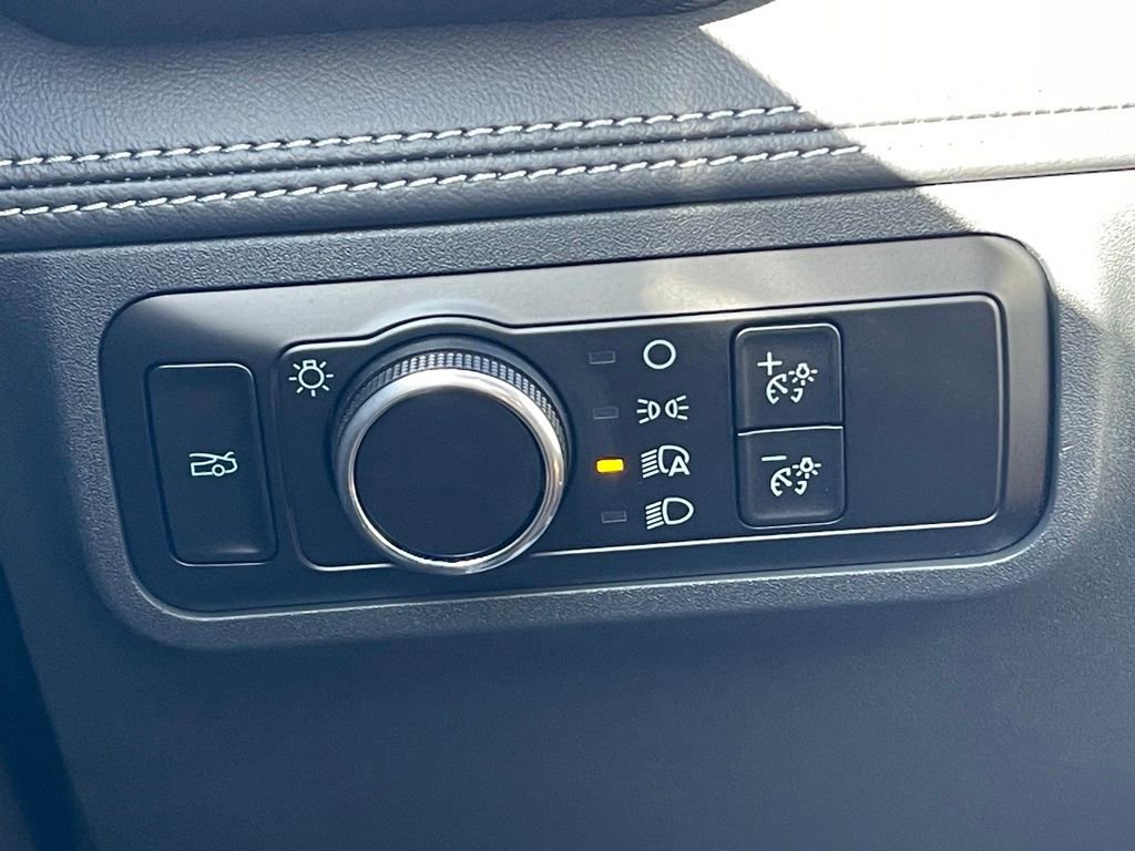 Used 2024 Ford Mustang Premium image 16