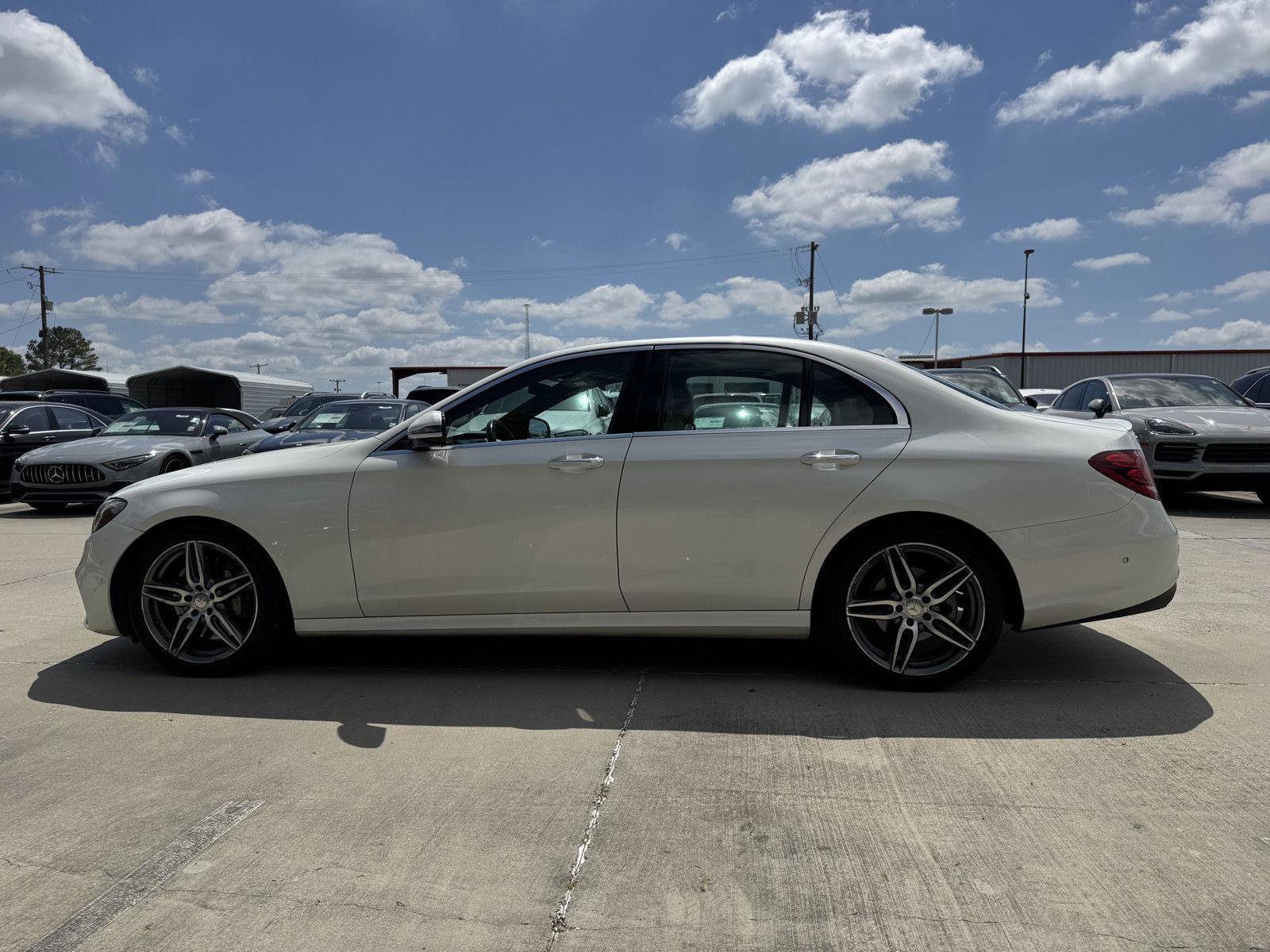 Used 2017 Mercedes-Benz E 300 image 14