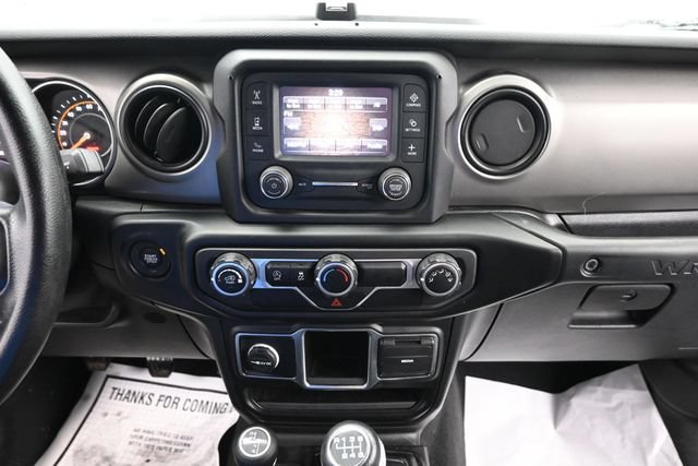 Used 2021 Jeep Wrangler Sport AWD/4WD image 13