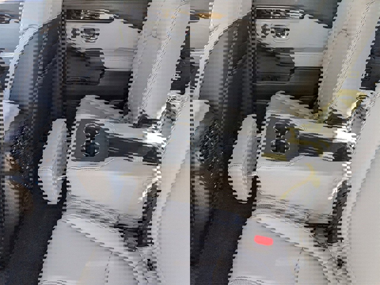 New 2025 Honda Pilot EX-L image 10