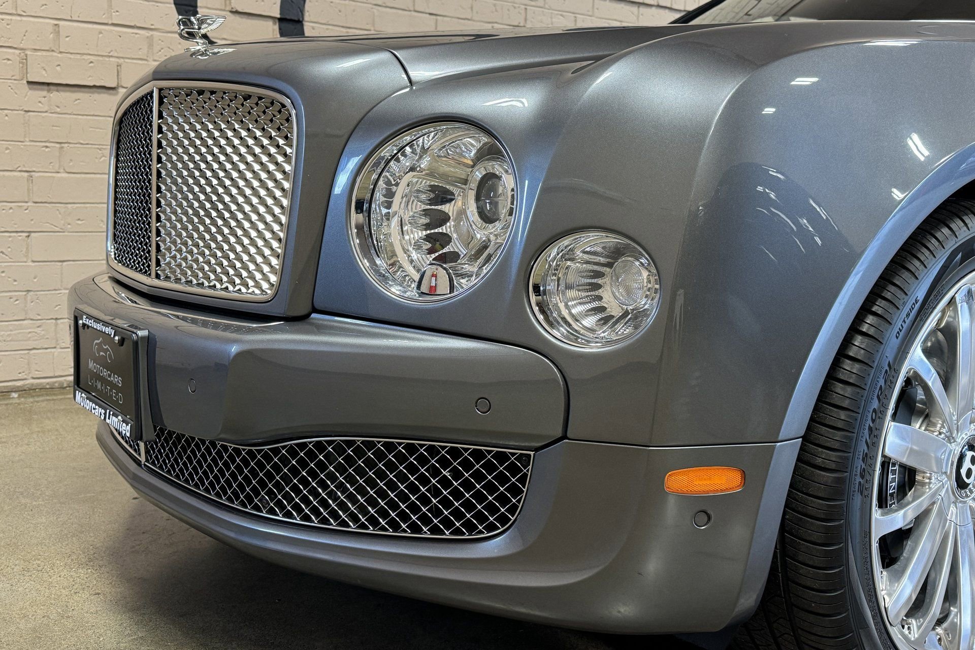 Used 2013 Bentley Mulsanne image 19