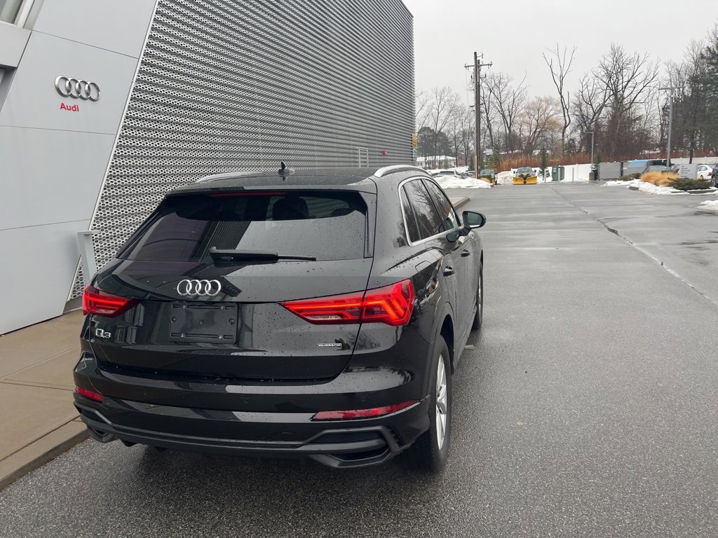 Used 2023 Audi Q3 2.0T Premium image 29