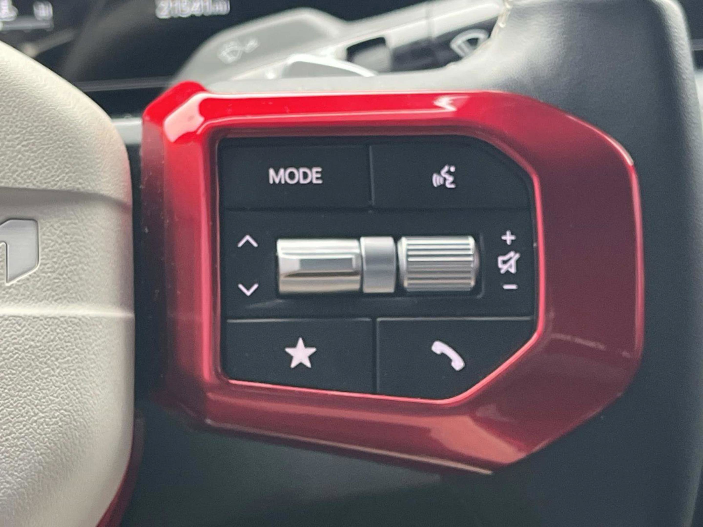 Used 2025 Kia K4 GT-Line image 33