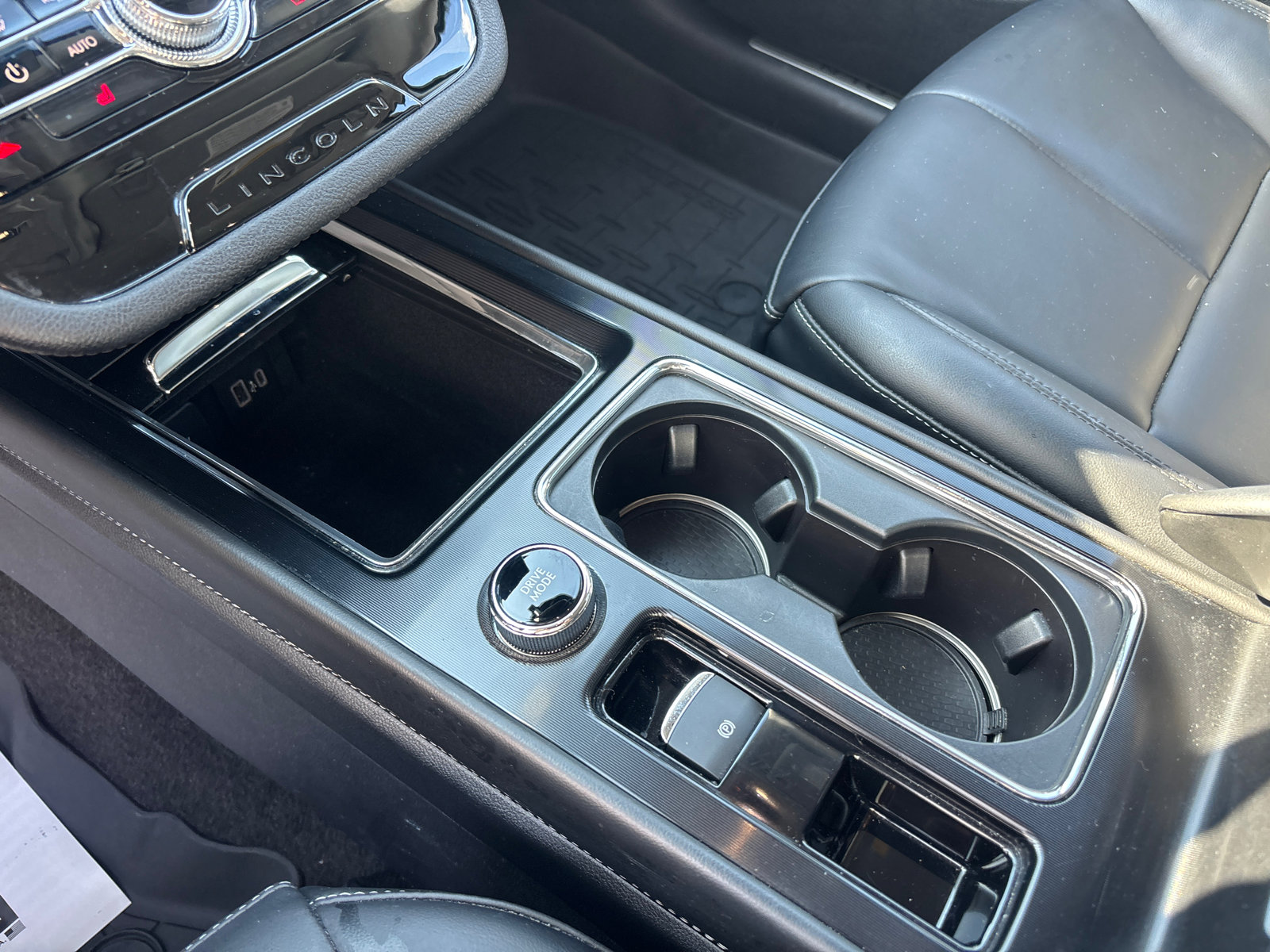 Certified 2022 Lincoln Corsair FWD image 23