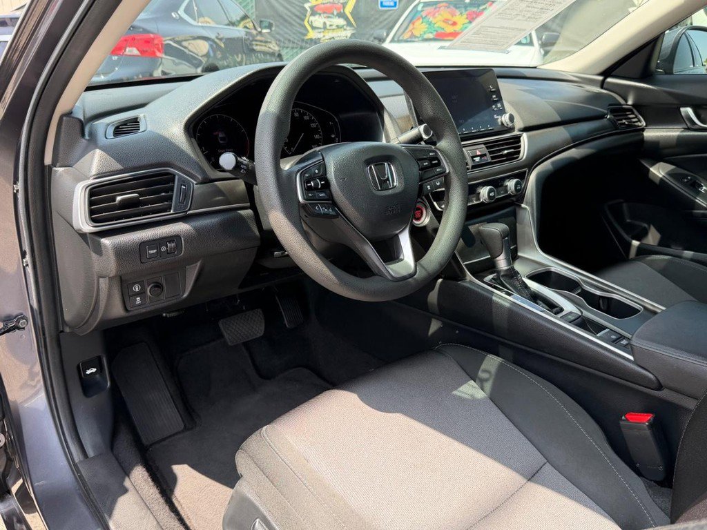 Used 2019 Honda Accord LX image 16