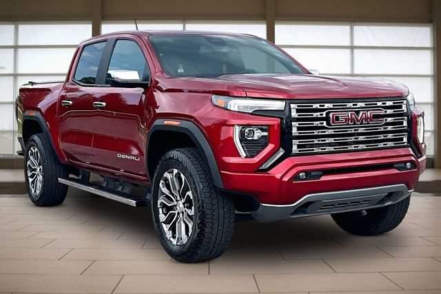Used 2023 GMC Canyon Denali AWD/4WD image 12