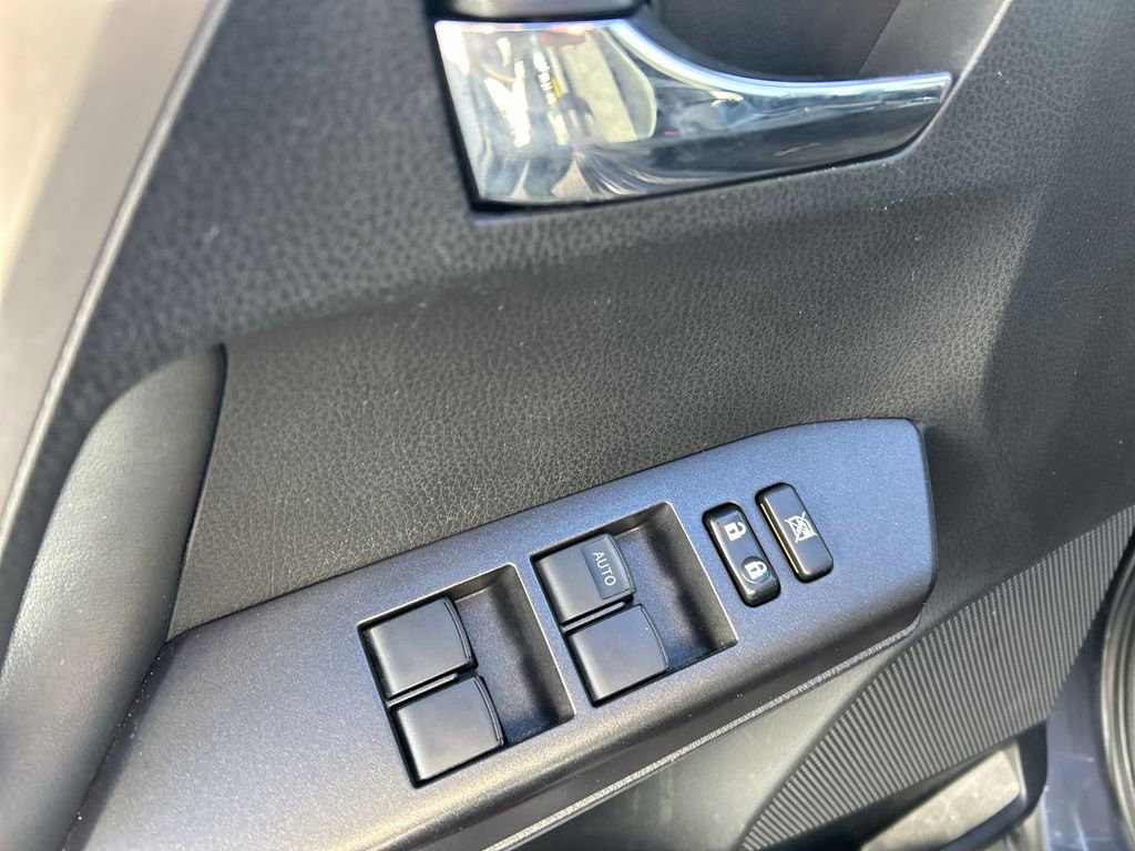 Used 2016 Toyota RAV4 XLE image 16