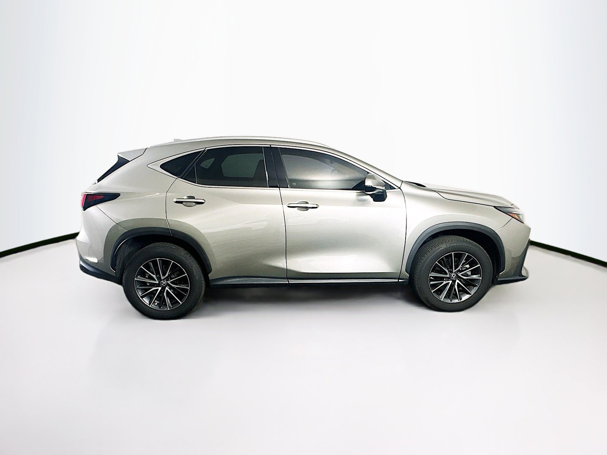 Used 2023 Lexus NX 350 AWD image 10