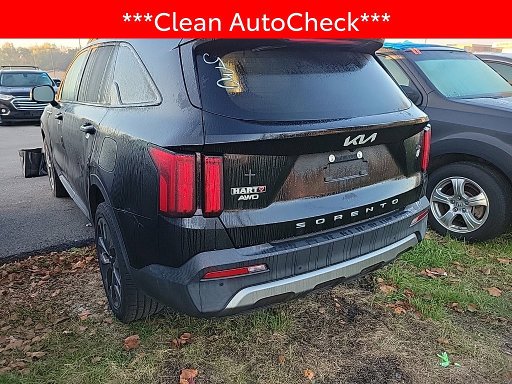 Used 2022 Kia Sorento SX Prestige w/ Rust Color Package AWD/4WD image 4