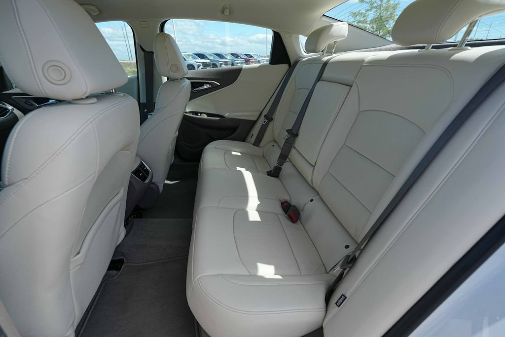Used 2024 Chevrolet Malibu LT FWD image 19