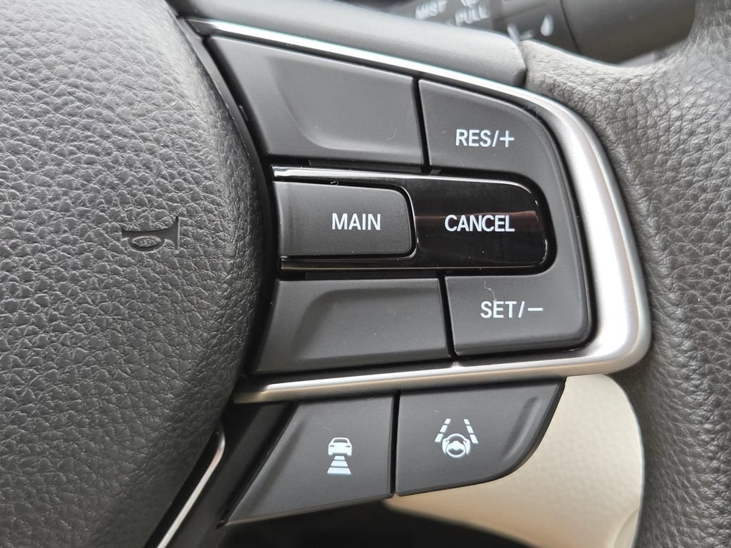 Certified 2018 Honda Accord EX image 12