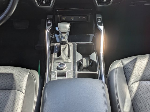 Used 2022 Kia Sorento SX AWD/4WD image 21