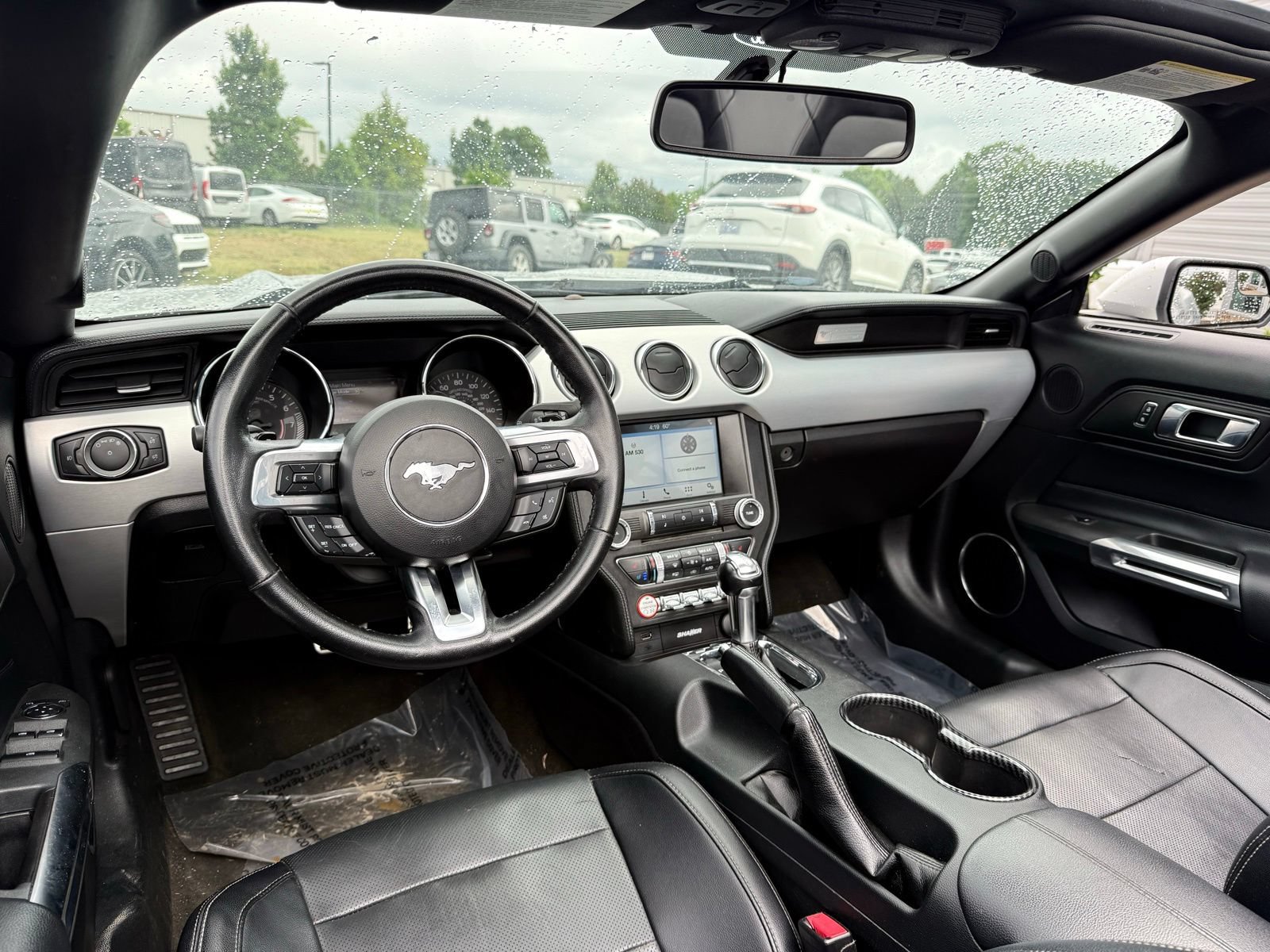 Used 2017 Ford Mustang Premium RWD image 20