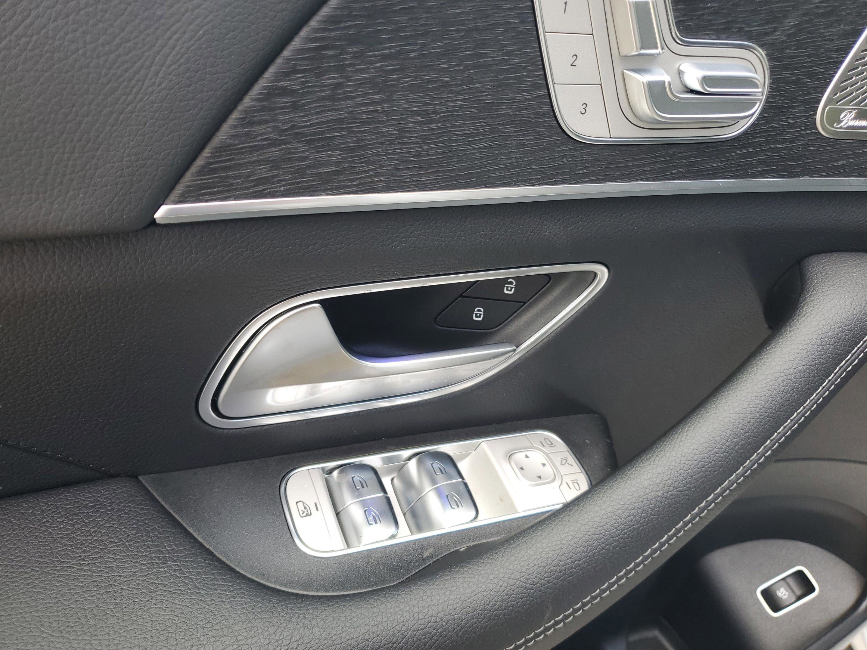 Used 2026 Mercedes-Benz GLS 450 4MATIC image 16
