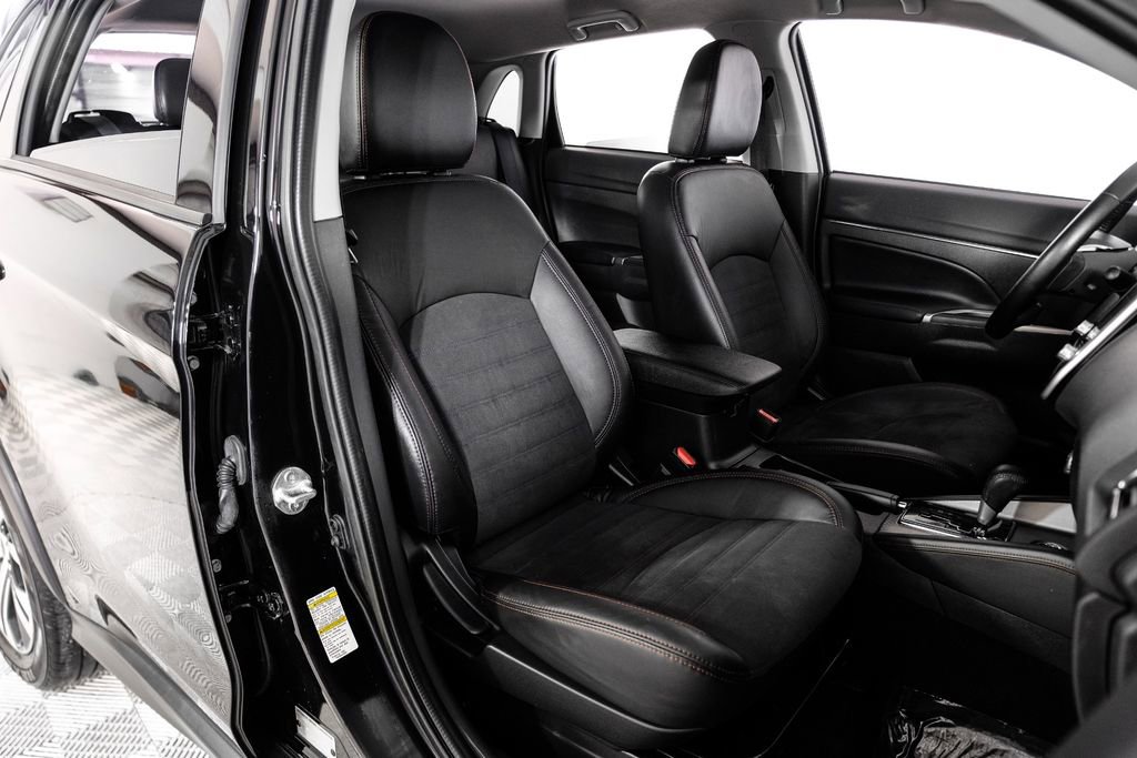 Used 2024 Mitsubishi Outlander Sport AWD image 33