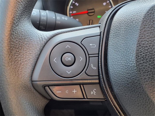 Used 2021 Toyota RAV4 XLE image 13
