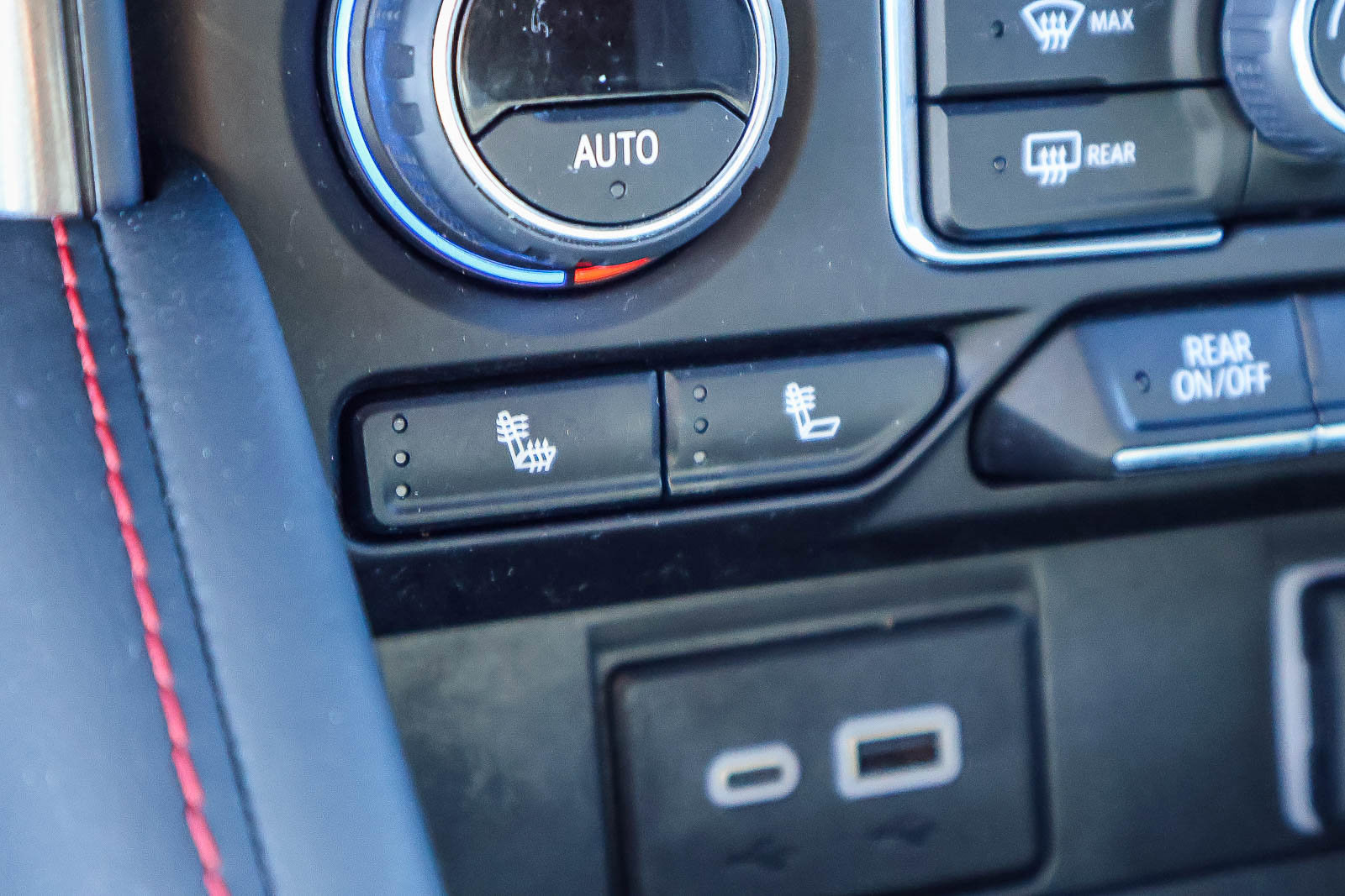 Used 2023 Chevrolet Tahoe RST w/ RST Performance Edition image 6