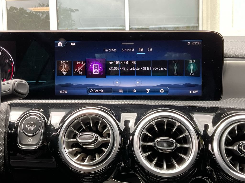 Used 2025 Mercedes-Benz CLA 250 image 21