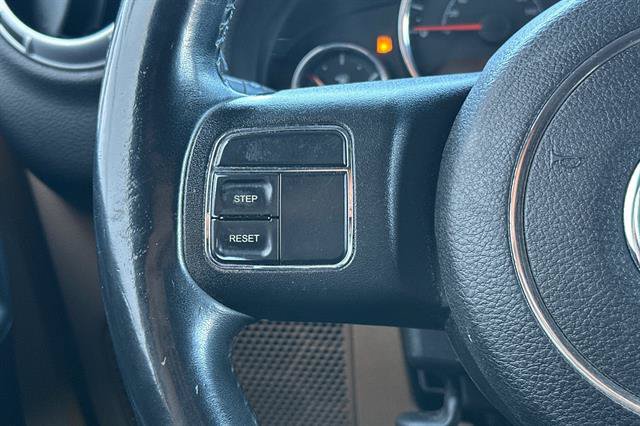 Used 2014 Jeep Wrangler Unlimited Sahara AWD/4WD image 25