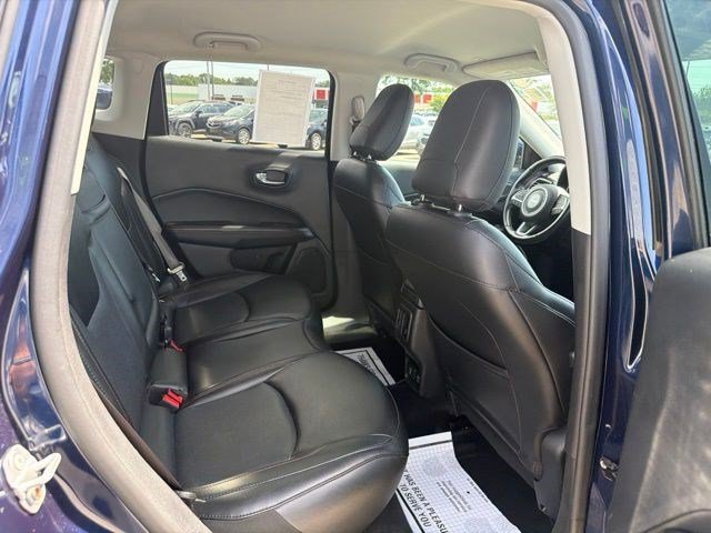 Used 2019 Jeep Compass Limited AWD/4WD image 18
