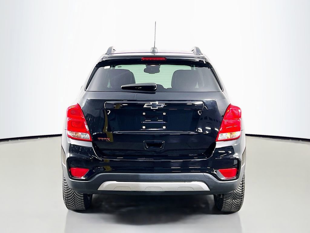 Used 2019 Chevrolet Trax LT w/ Redline Edition image 6