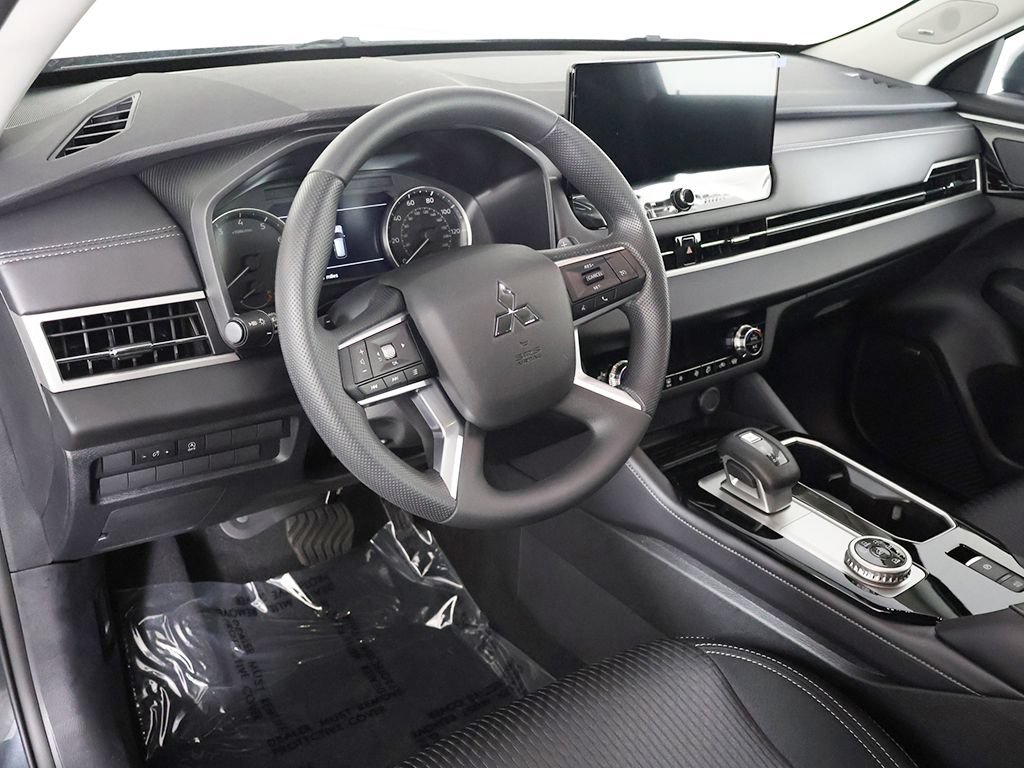 New 2026 Mitsubishi Outlander ES AWD/4WD image 25