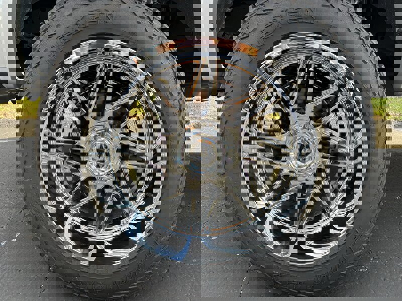 Used 2018 Ford F150 Lariat w/ Equipment Group 502A Luxury image 30