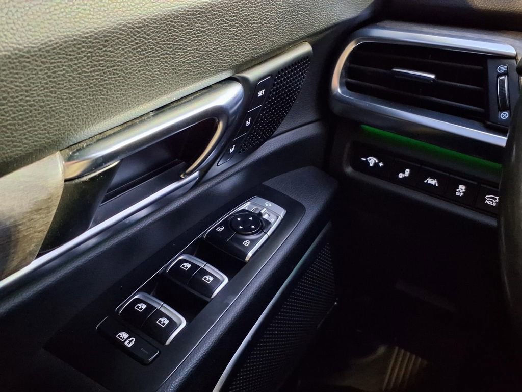 Used 2021 Kia Telluride SX w/ SX Prestige Package image 22
