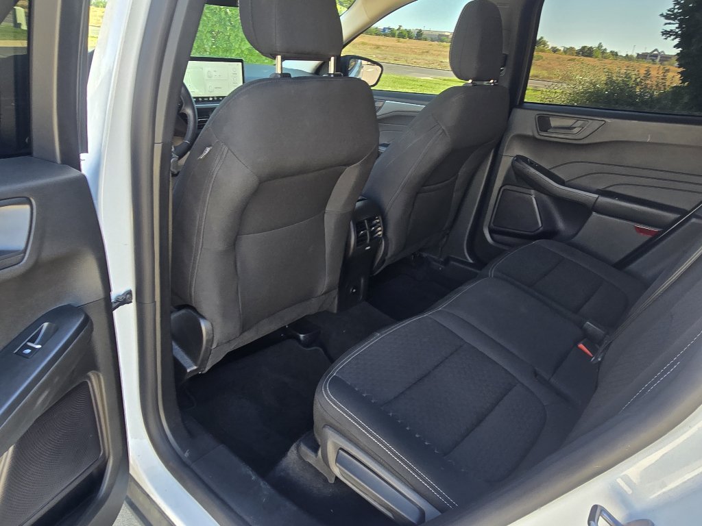 Used 2024 Ford Escape Active w/ Tech Pack #1 AWD/4WD image 16