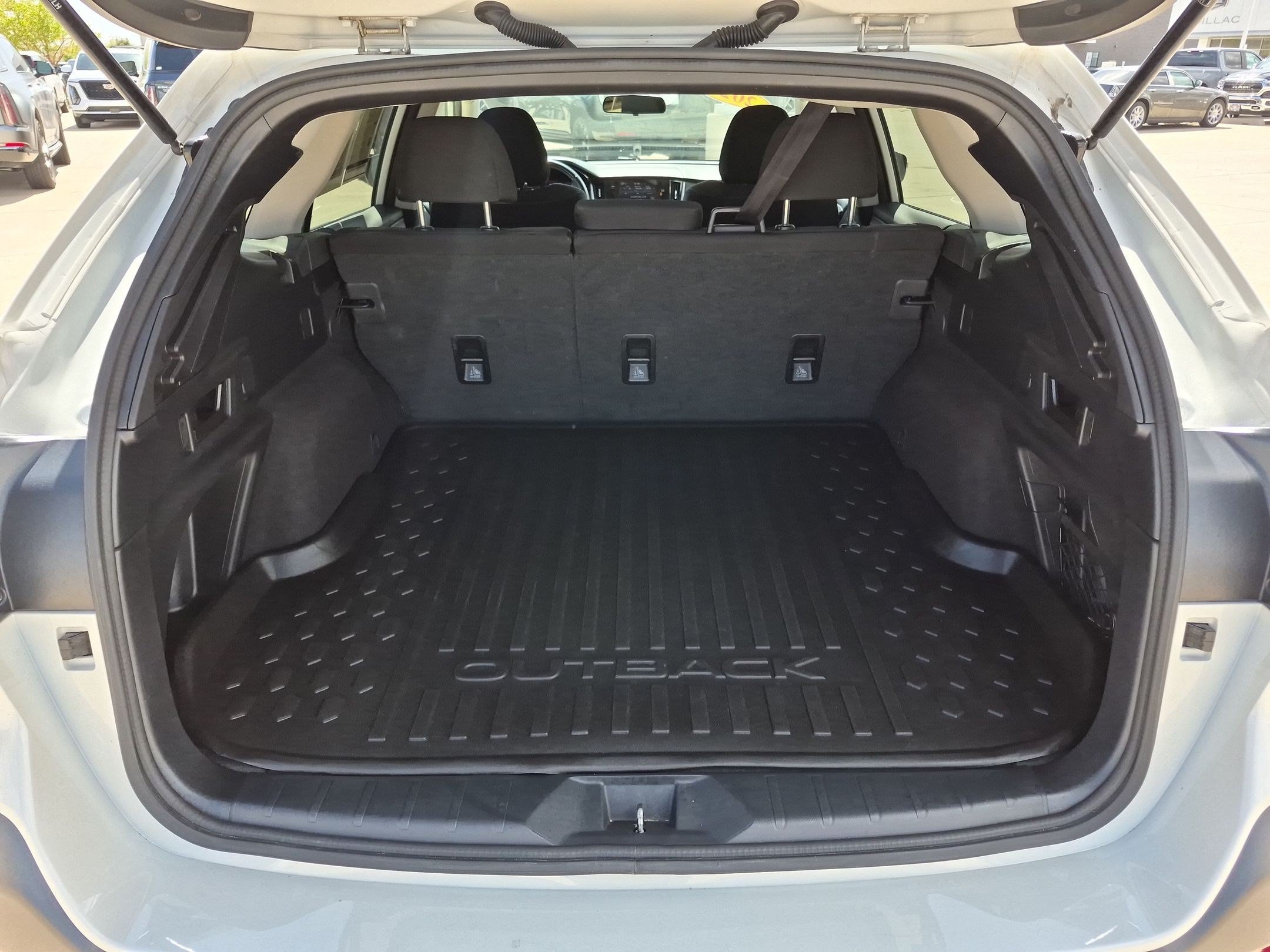 Used 2021 Subaru Outback Premium AWD/4WD image 29