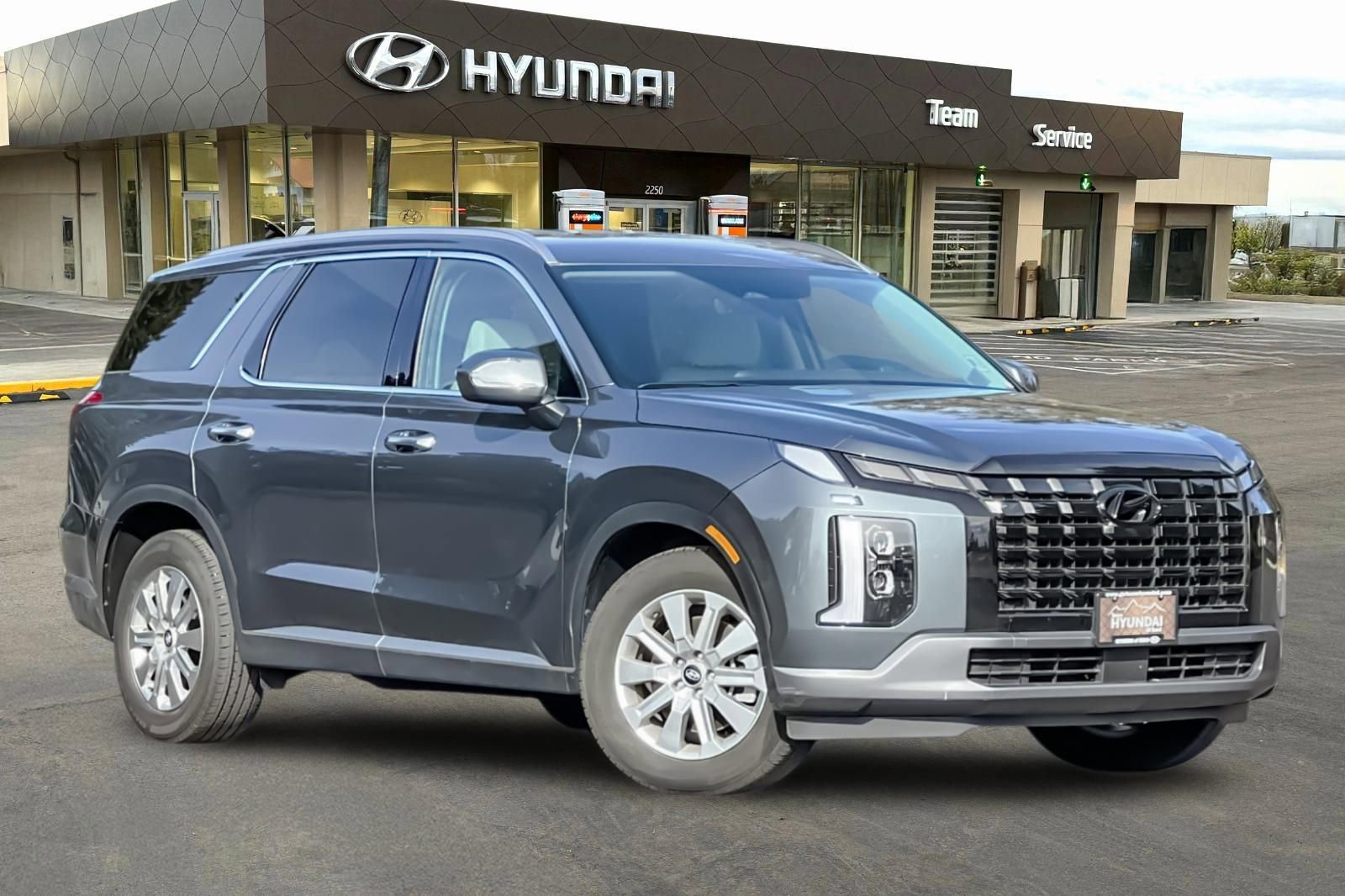 Used 2024 Hyundai Palisade SEL video 2