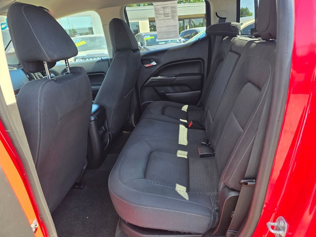 Used 2016 GMC Canyon SLE w/ SLE Convenience Package RWD image 6
