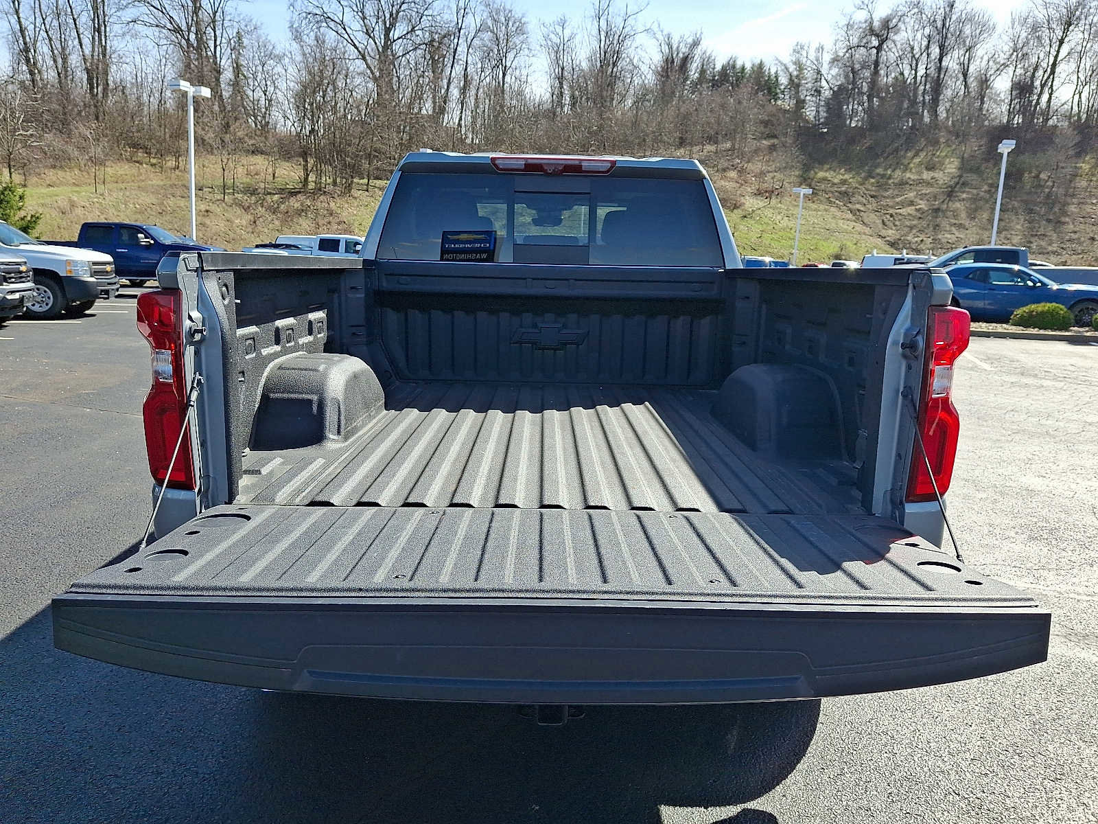 Used 2024 Chevrolet Silverado 1500 LTZ w/ LTZ Premium Package AWD/4WD image 28
