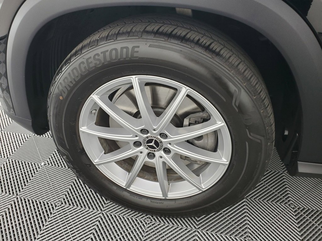 Used 2025 Mercedes-Benz GLE 450e 4MATIC image 31