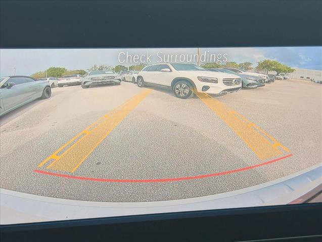 New 2026 Mercedes-Benz GLB 250 image 12