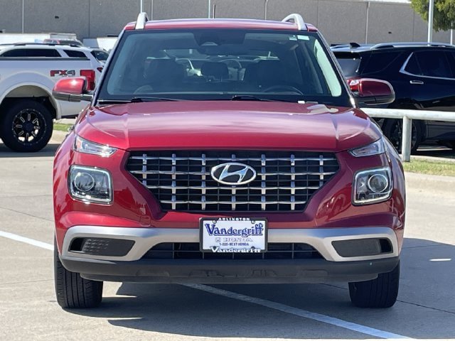 Used 2024 Hyundai Venue SEL FWD image 6