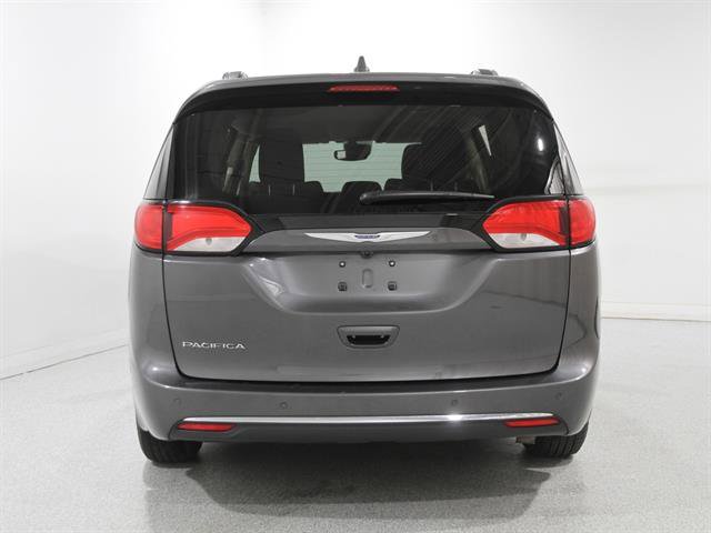 Used 2019 Chrysler Pacifica Touring-L w/ Advanced Safetytec Group image 23