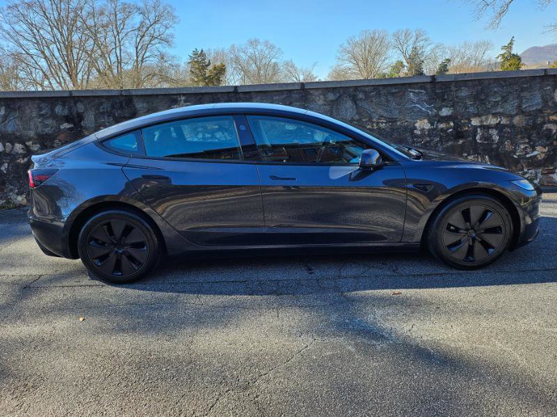 Used 2025 Tesla Model 3 Long Range image 10