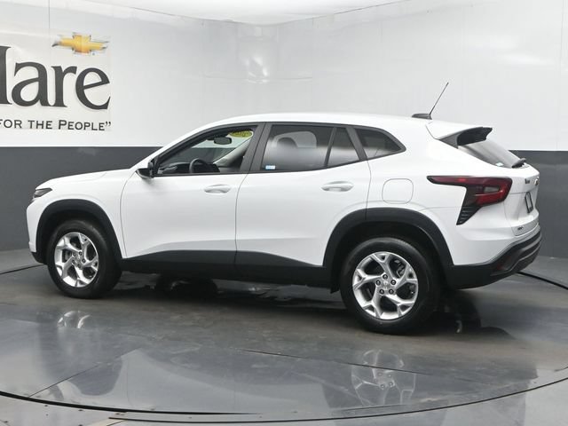 Used 2024 Chevrolet Trax LS w/ LS Convenience Package FWD image 56