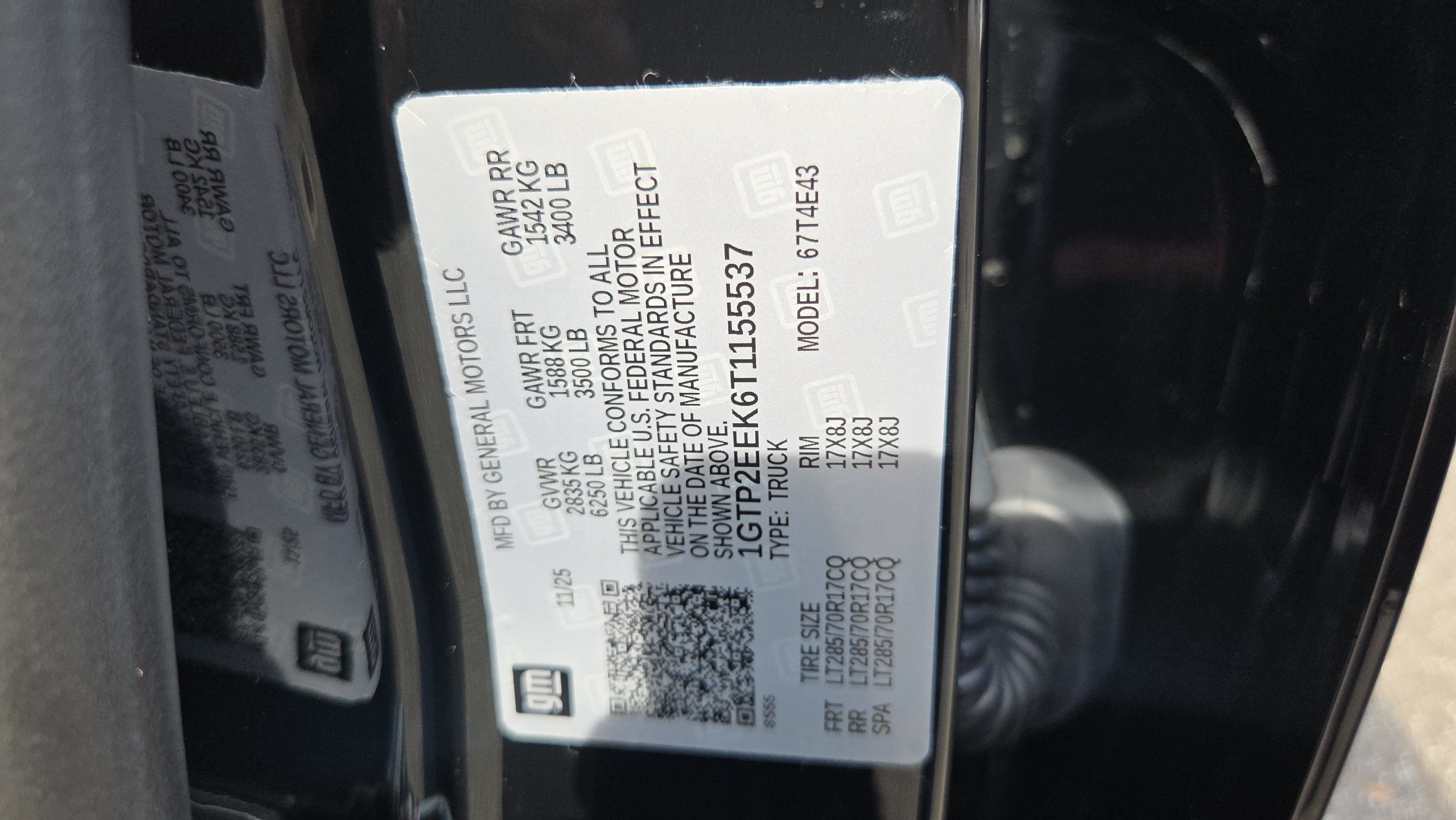 Used 2026 GMC Canyon AT4X AWD/4WD image 17