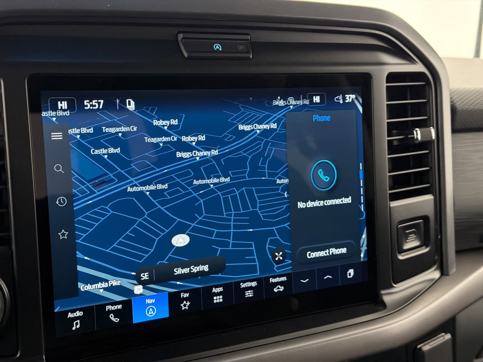 New 2026 Ford F150 XLT w/ Equipment Group 302A MID image 24