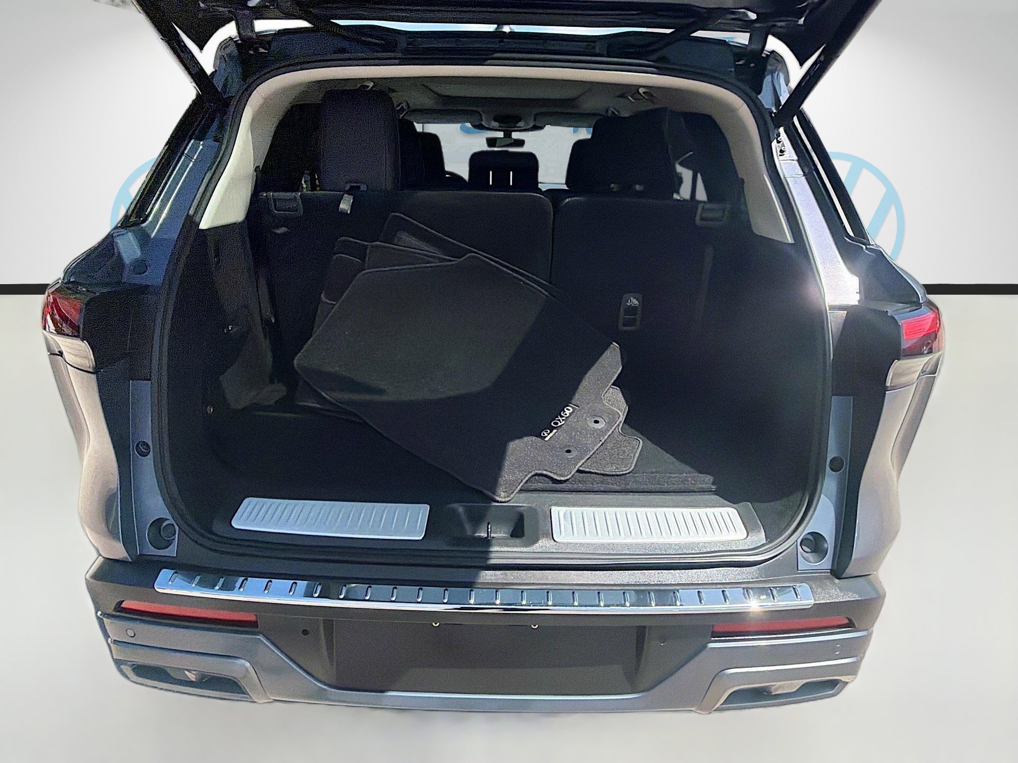 Used 2023 INFINITI QX60 Sensory w/ Vision Package image 27