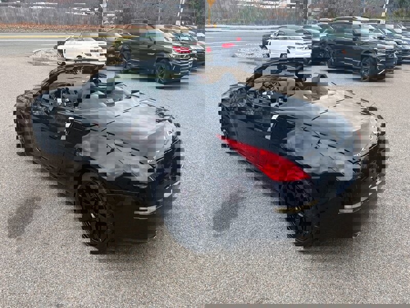 Used 2004 Nissan 350Z Touring image 3