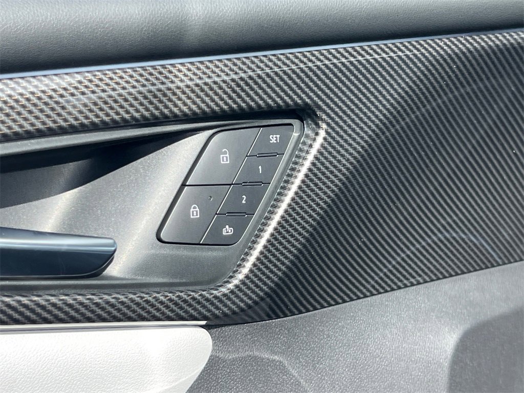 New 2026 Chevrolet Traverse High Country image 16