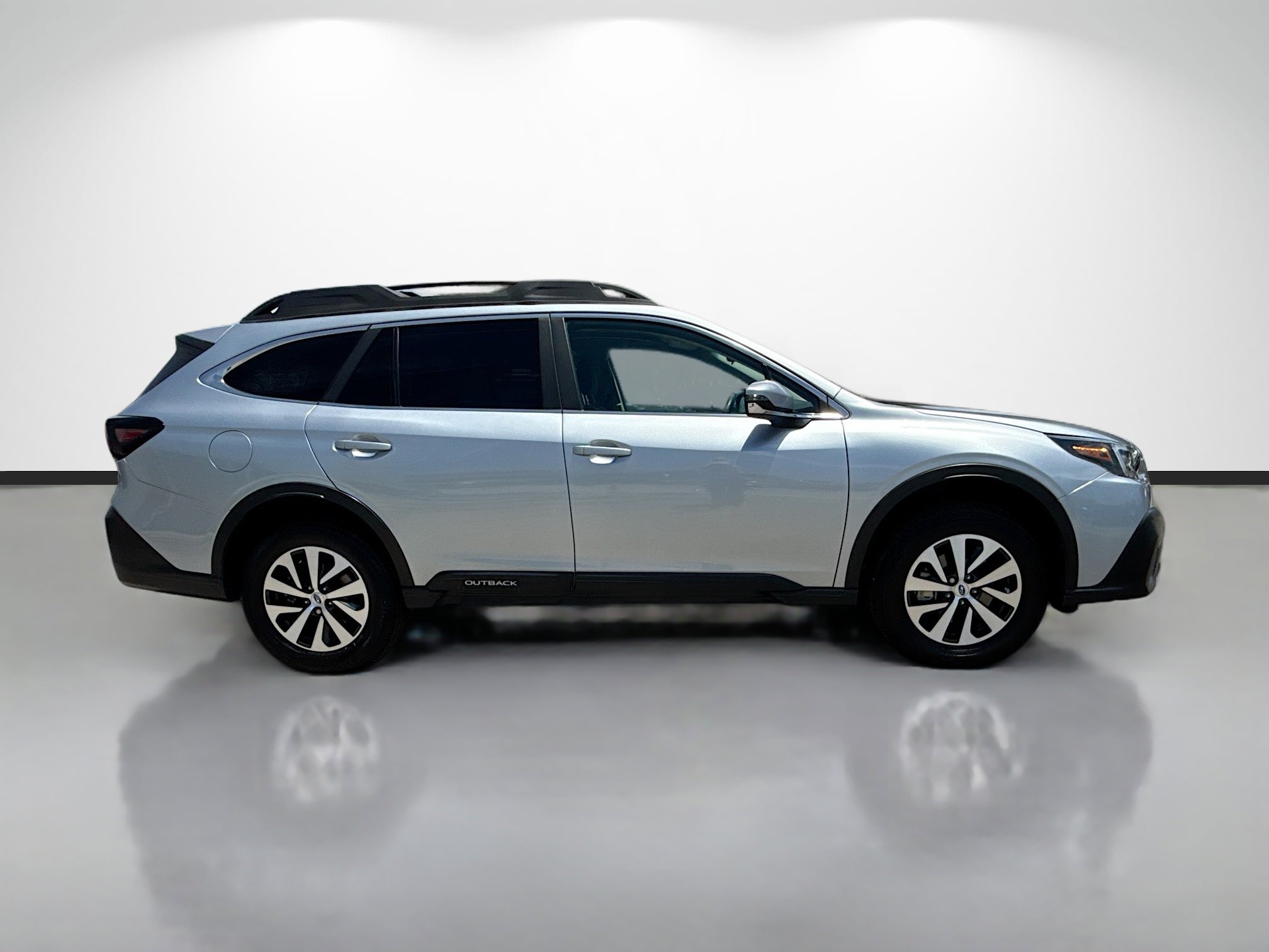Certified 2021 Subaru Outback Premium AWD/4WD image 2