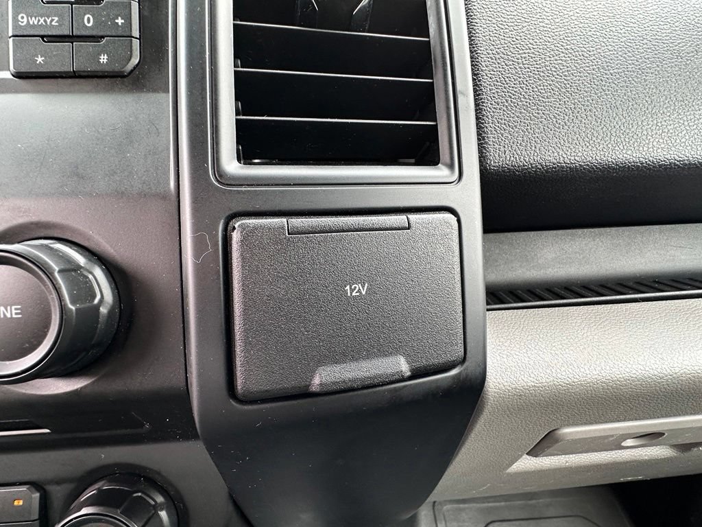Used 2015 Ford F150 XL w/ Equipment Group 101A Mid AWD/4WD image 31