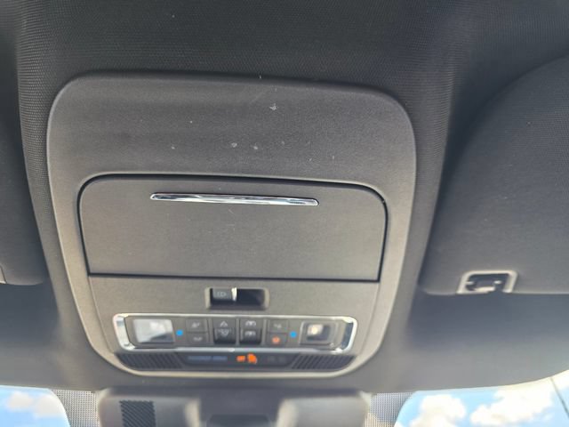 Used 2023 Ford F150 Lariat w/ Equipment Group 502A High AWD/4WD image 25