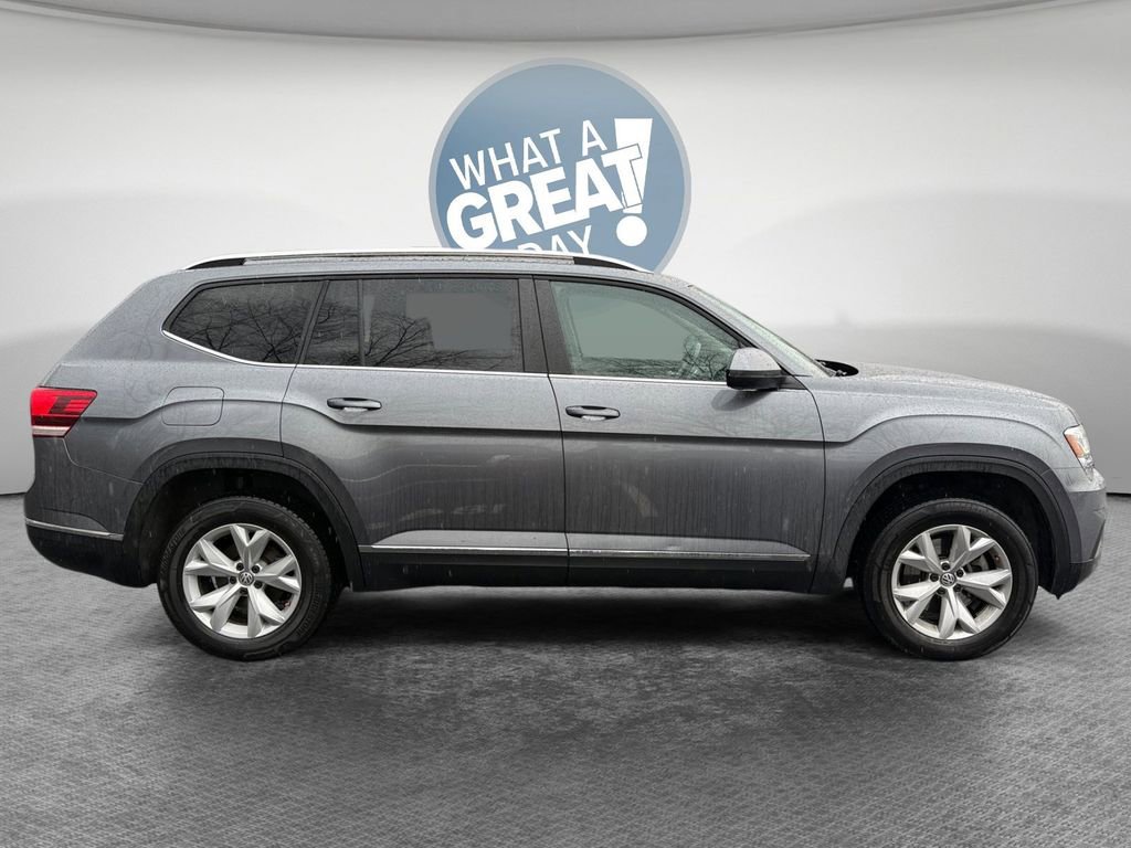 Used 2018 Volkswagen Atlas SEL image 2