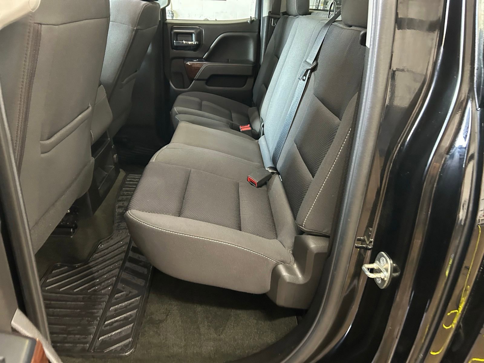Used 2018 GMC Sierra 1500 SLE w/ SLE Value Package image 23